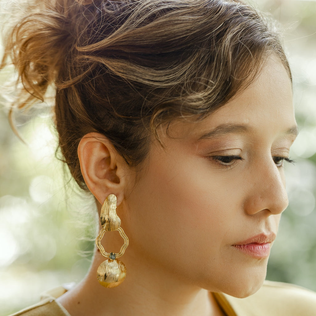 Aretes Emblema